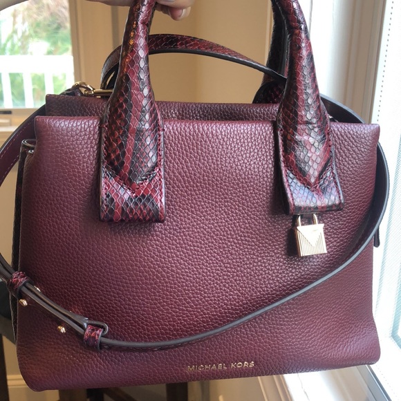 Michael Kors Purse - Picture 8 of 9